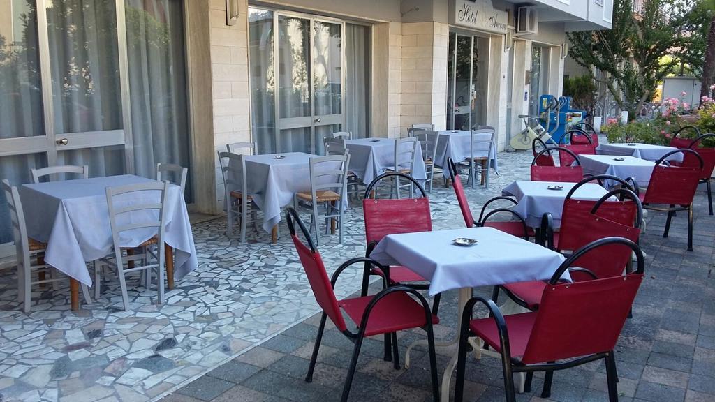 Hotel Ancora Cesenatico Esterno foto