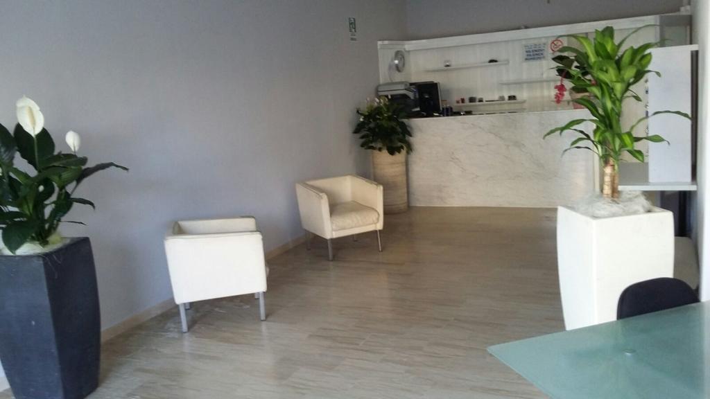 Hotel Ancora Cesenatico Esterno foto